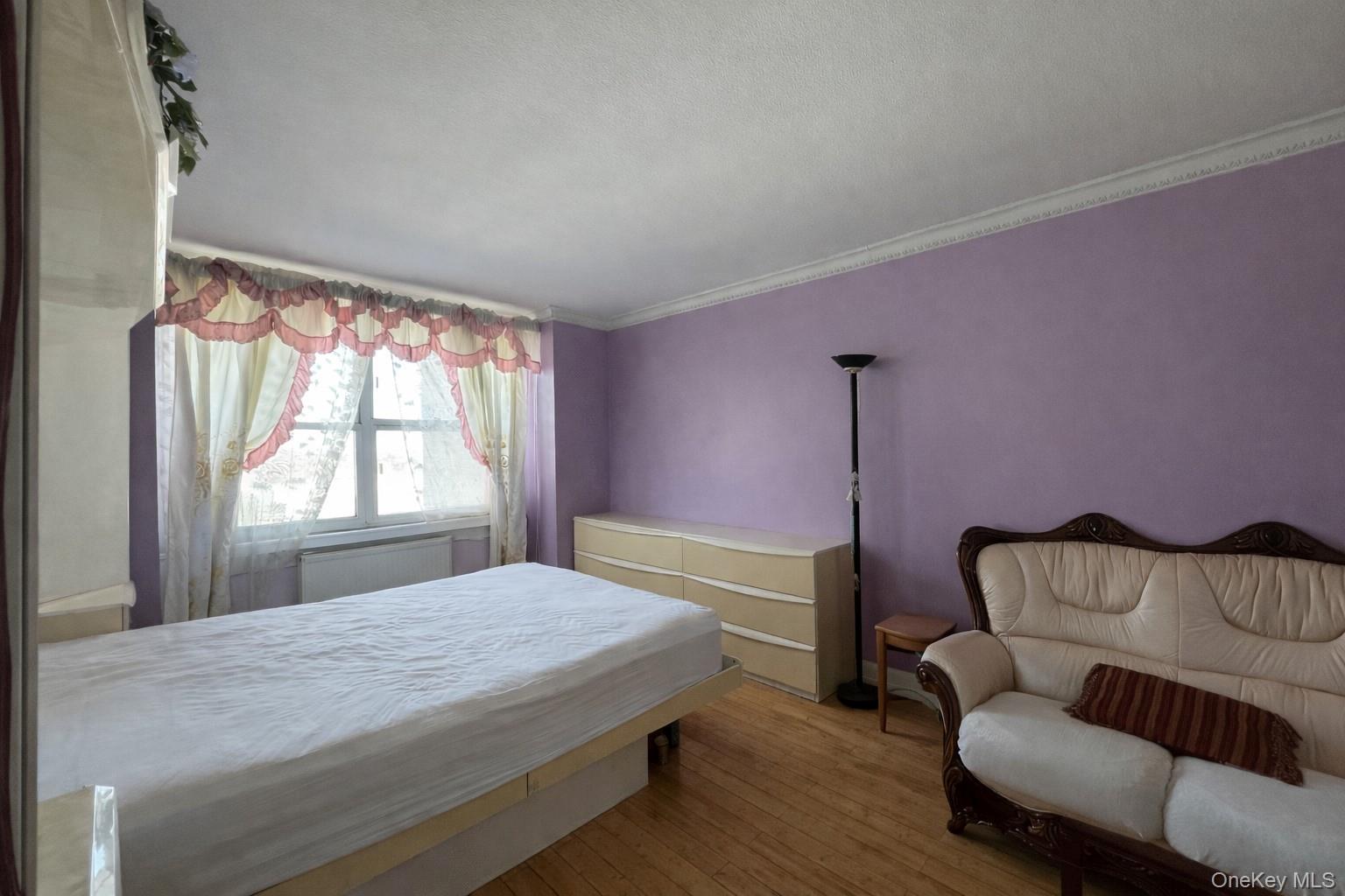 61-20 Grand Central Parkway C1102