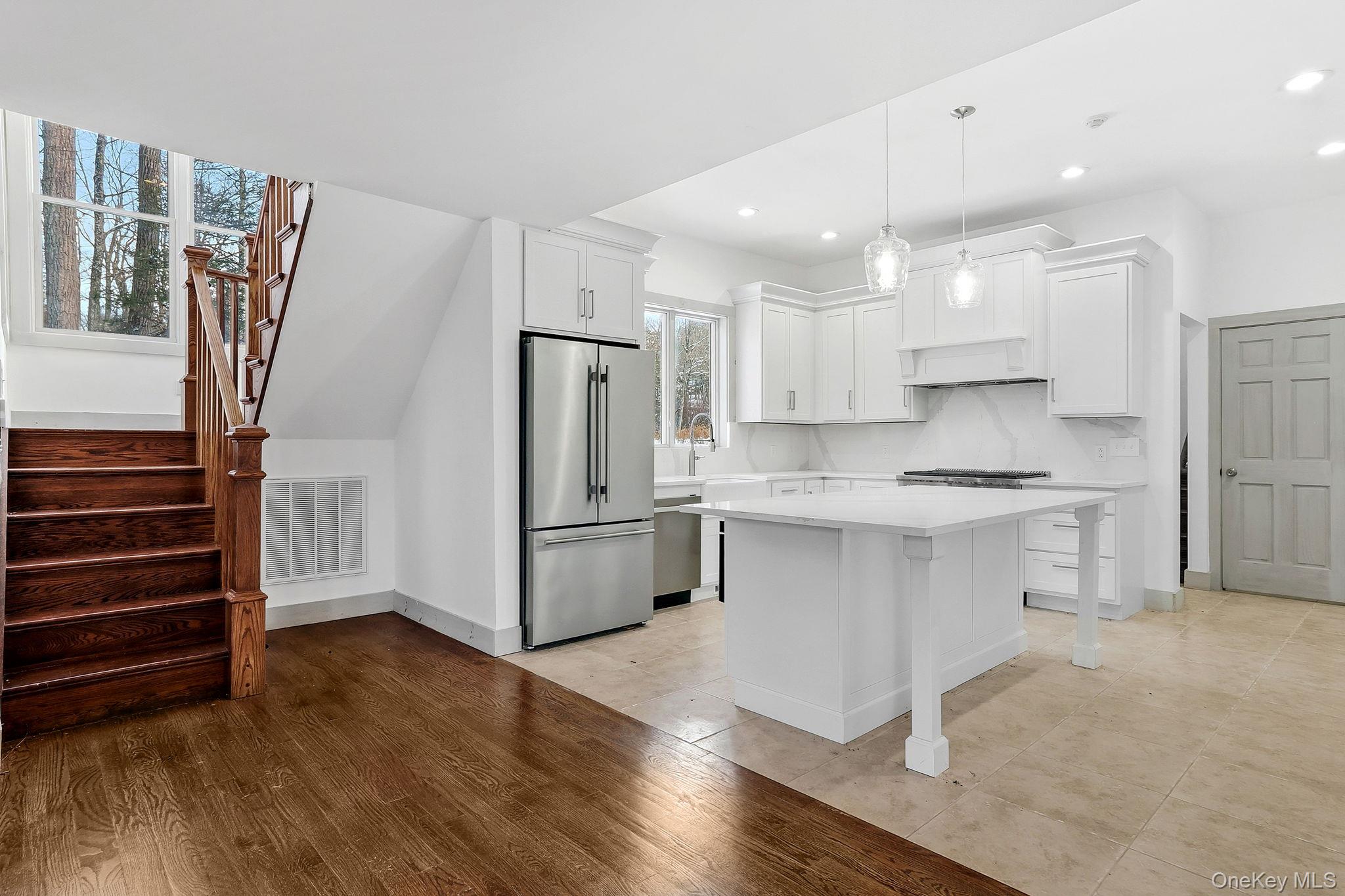 Rhinebeck, New York 12572, United States, 3 Bedrooms Bedrooms, ,3 BathroomsBathrooms,Residential,Active,251840