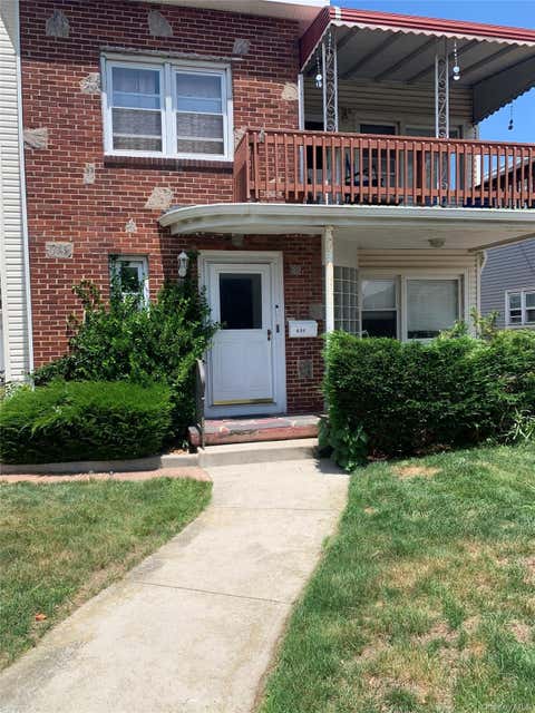 Multifamily For Rent - 431 E Chester Street<br/> Nassau County, Long Beach, NY 11561