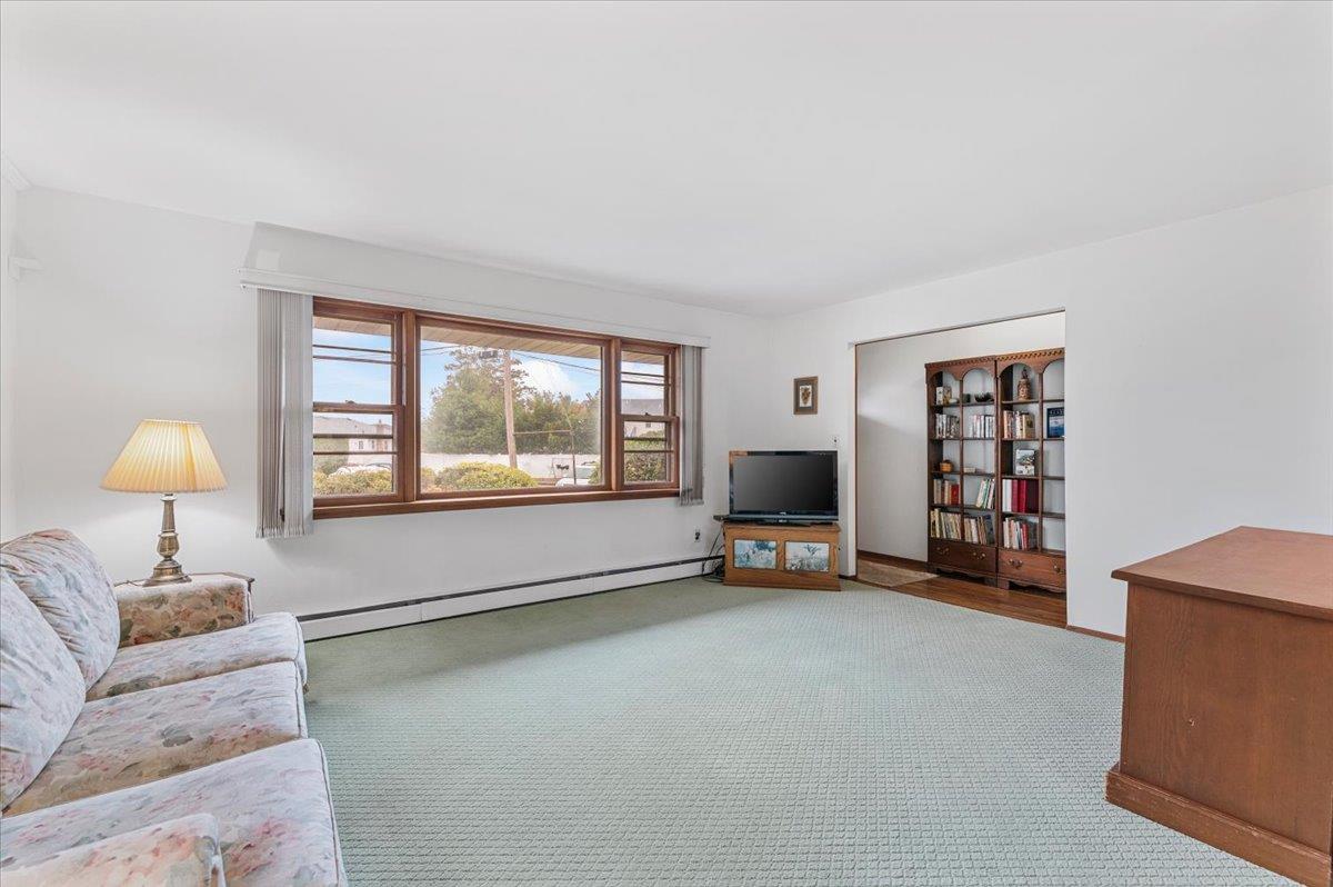 18 N Troscher Lane, Bethpage, New York image 7