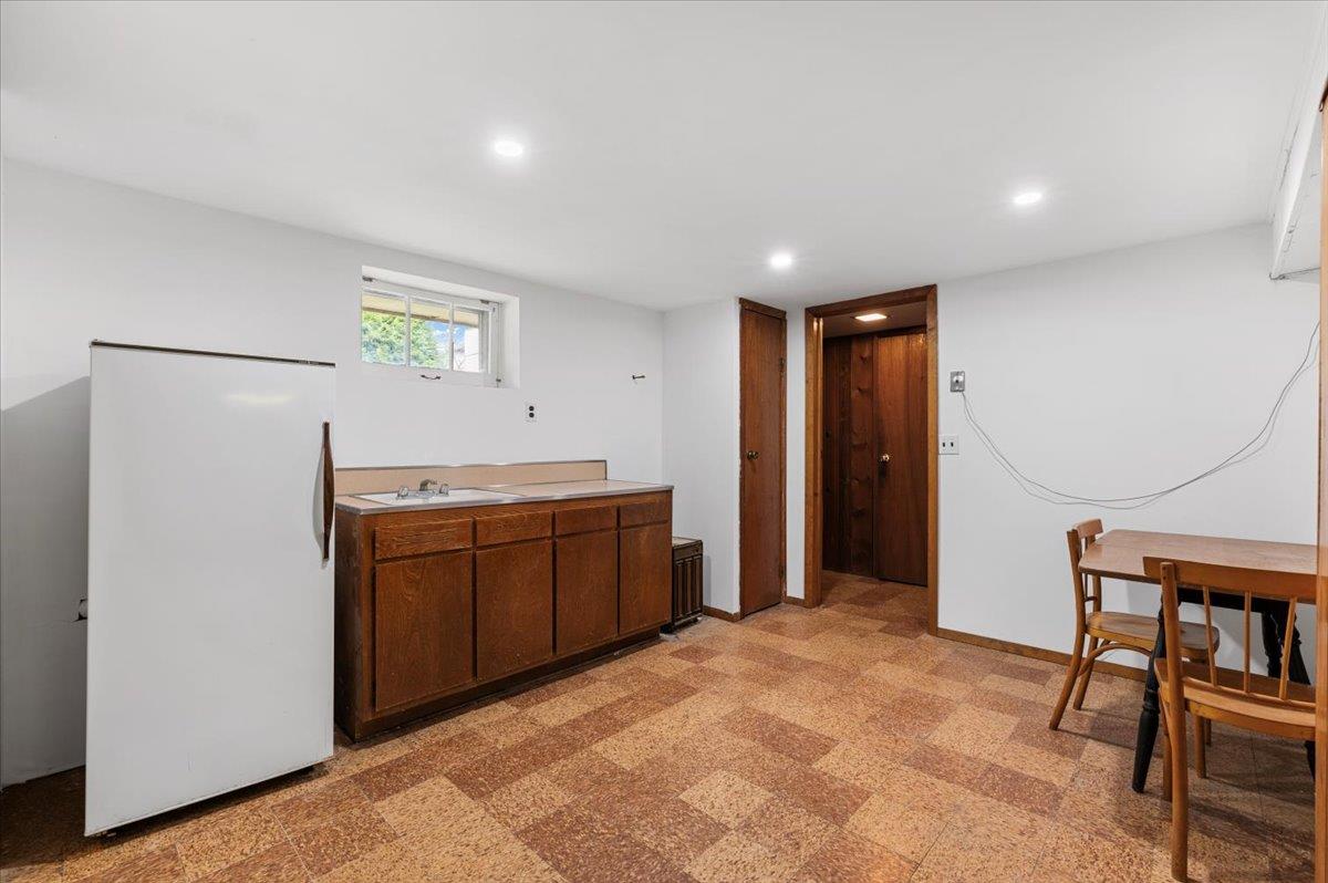 18 N Troscher Lane, Bethpage, New York image 22