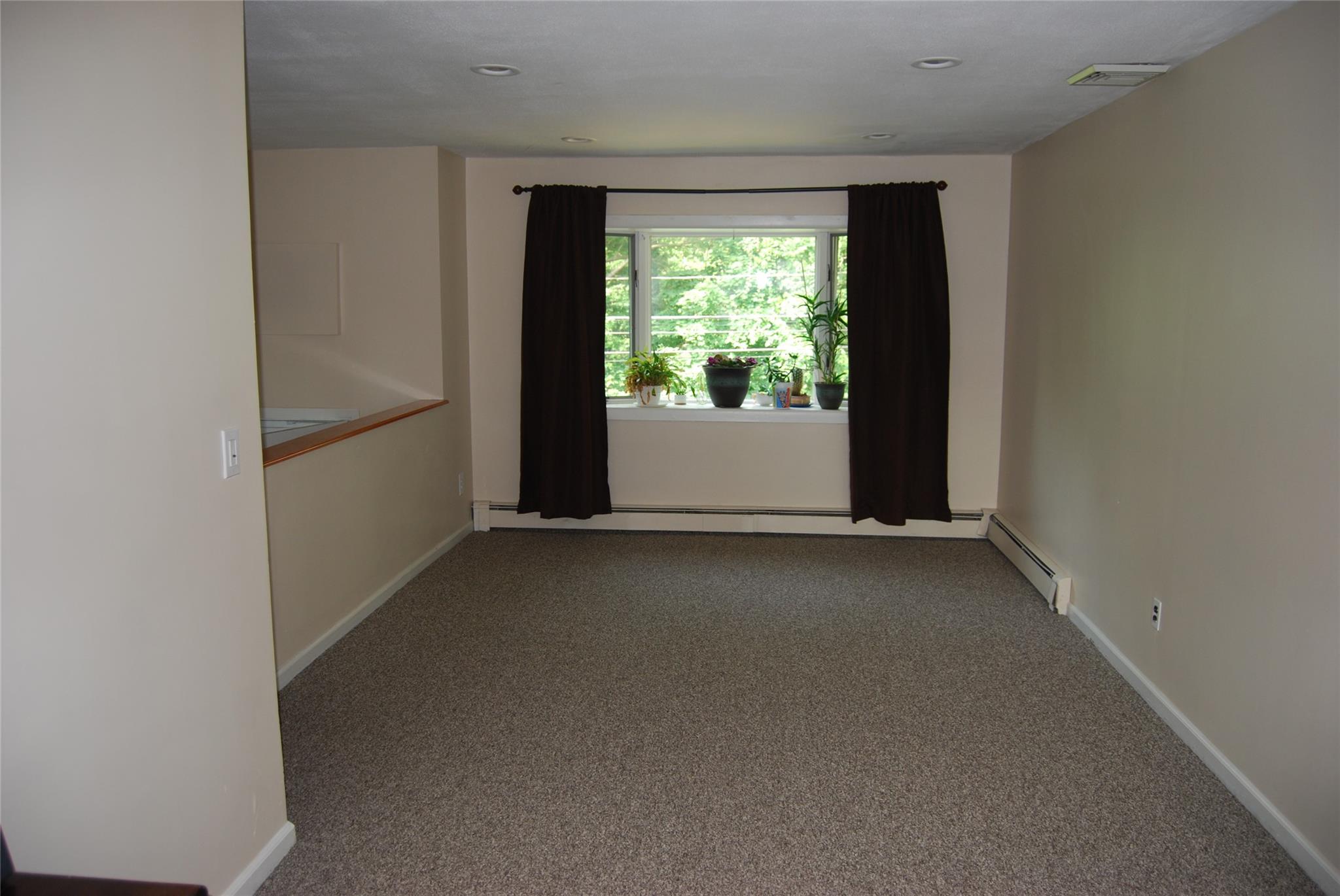 93 W 6th Street, Ronkonkoma, New York image 3