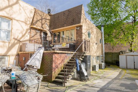 3252 Waterbury Avenue Bronx NY 10465