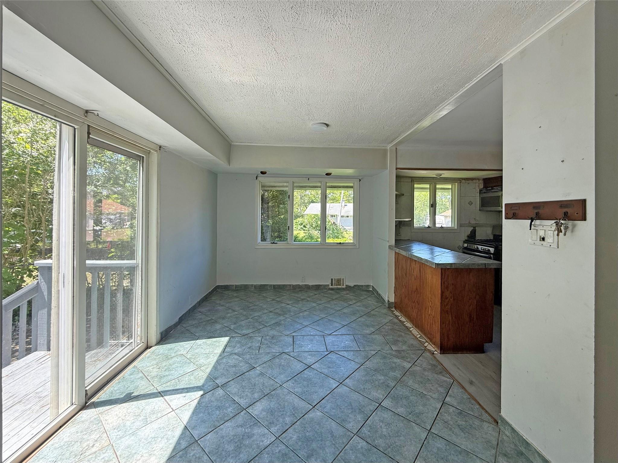 33 Birch Court, Riverhead, New York image 12