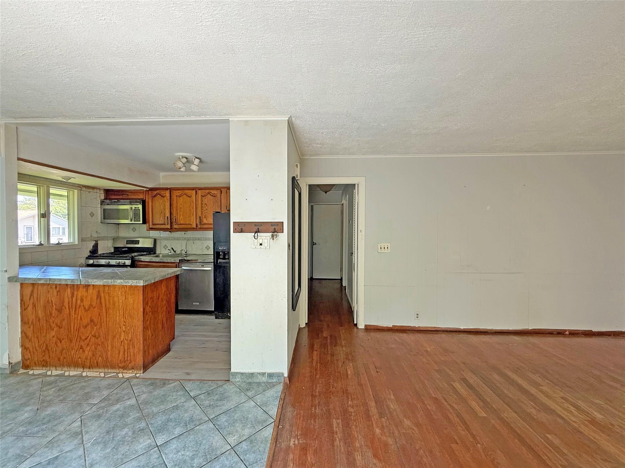 33 Birch Court, Riverhead, New York image 14