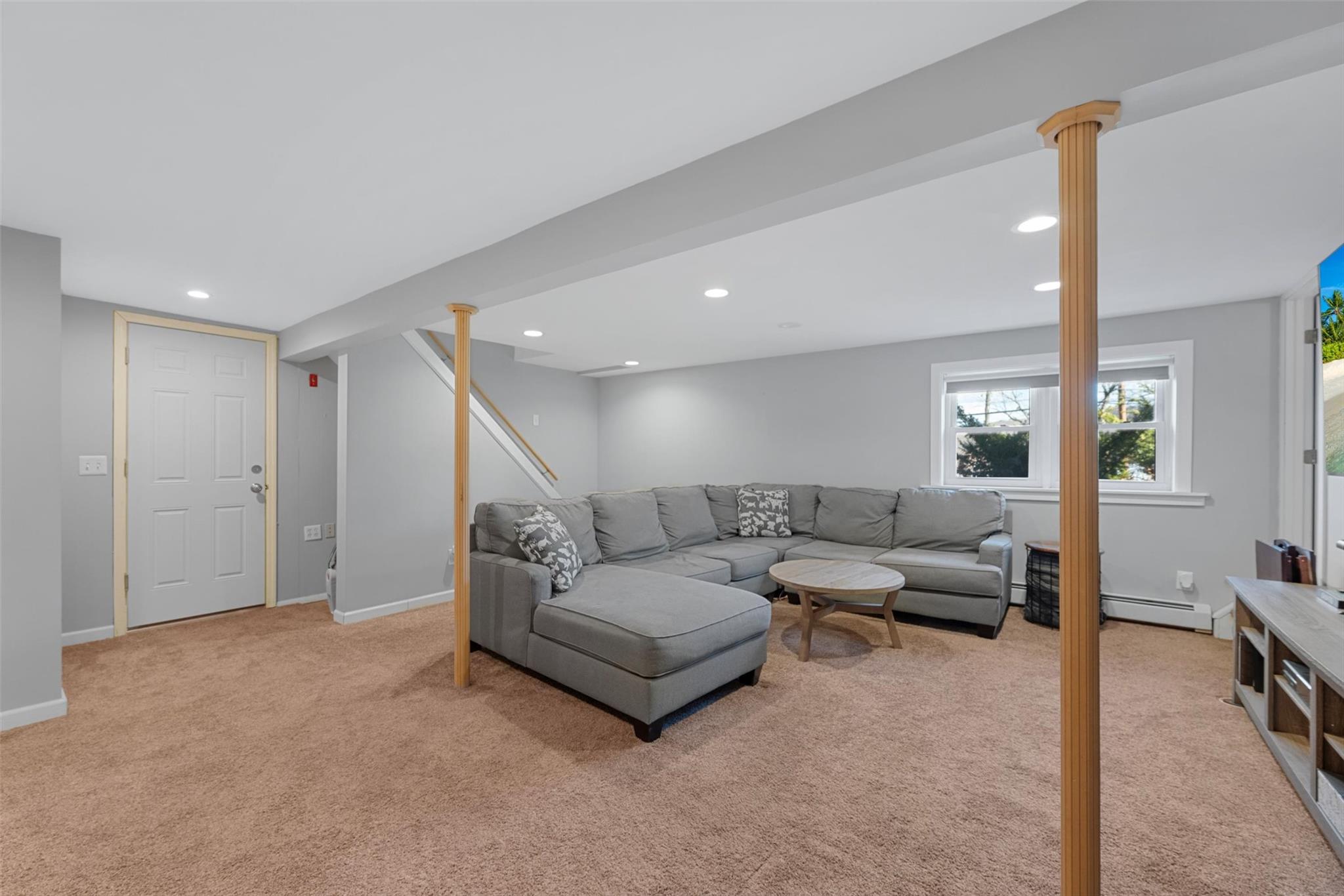 91 W Mombasha Road, Monroe, New York image 22