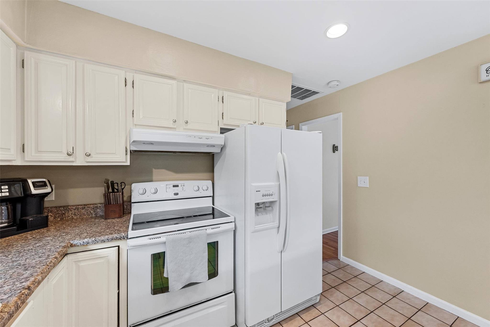 91 W Mombasha Road, Monroe, New York image 12