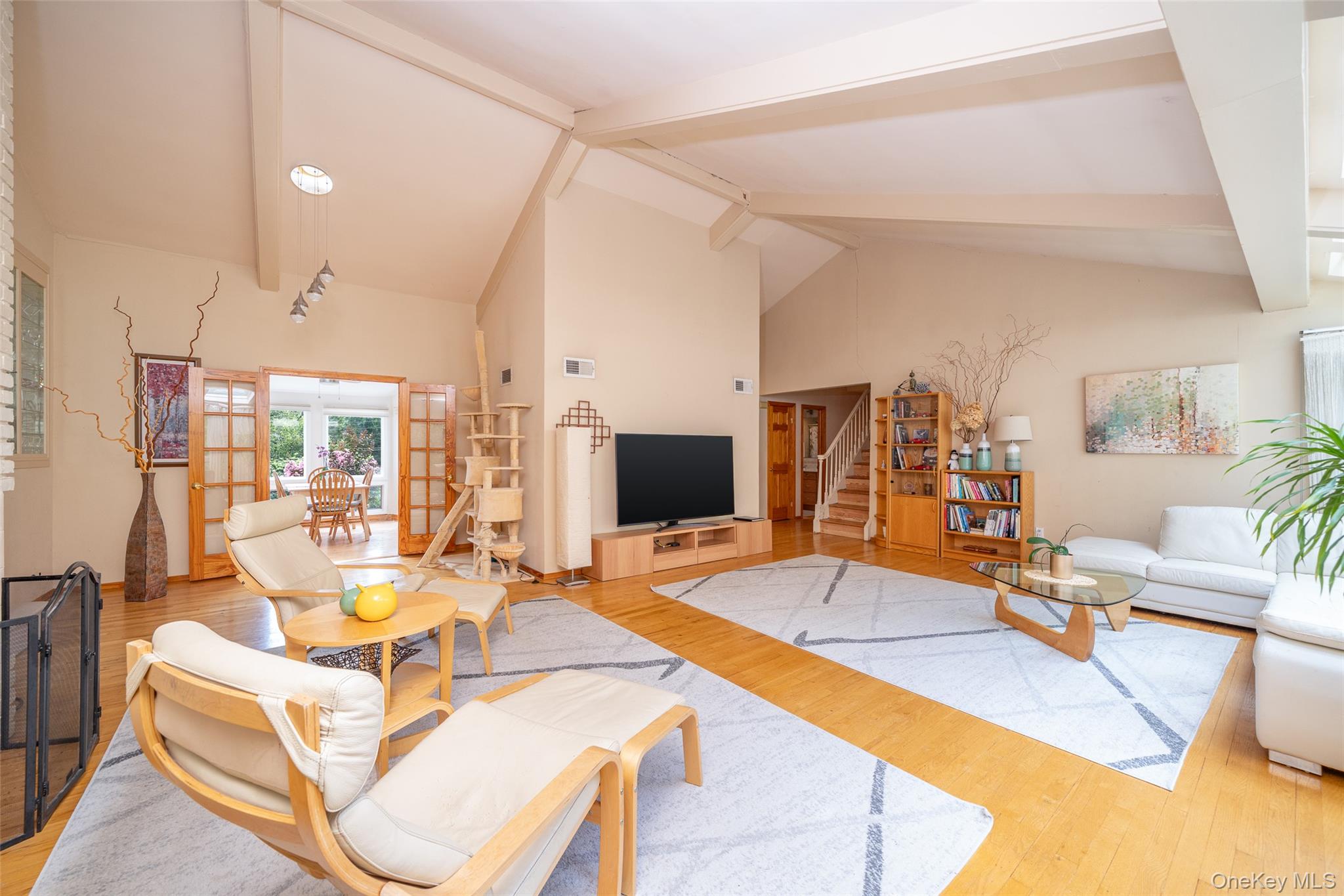 130 Wood Hollow Lane