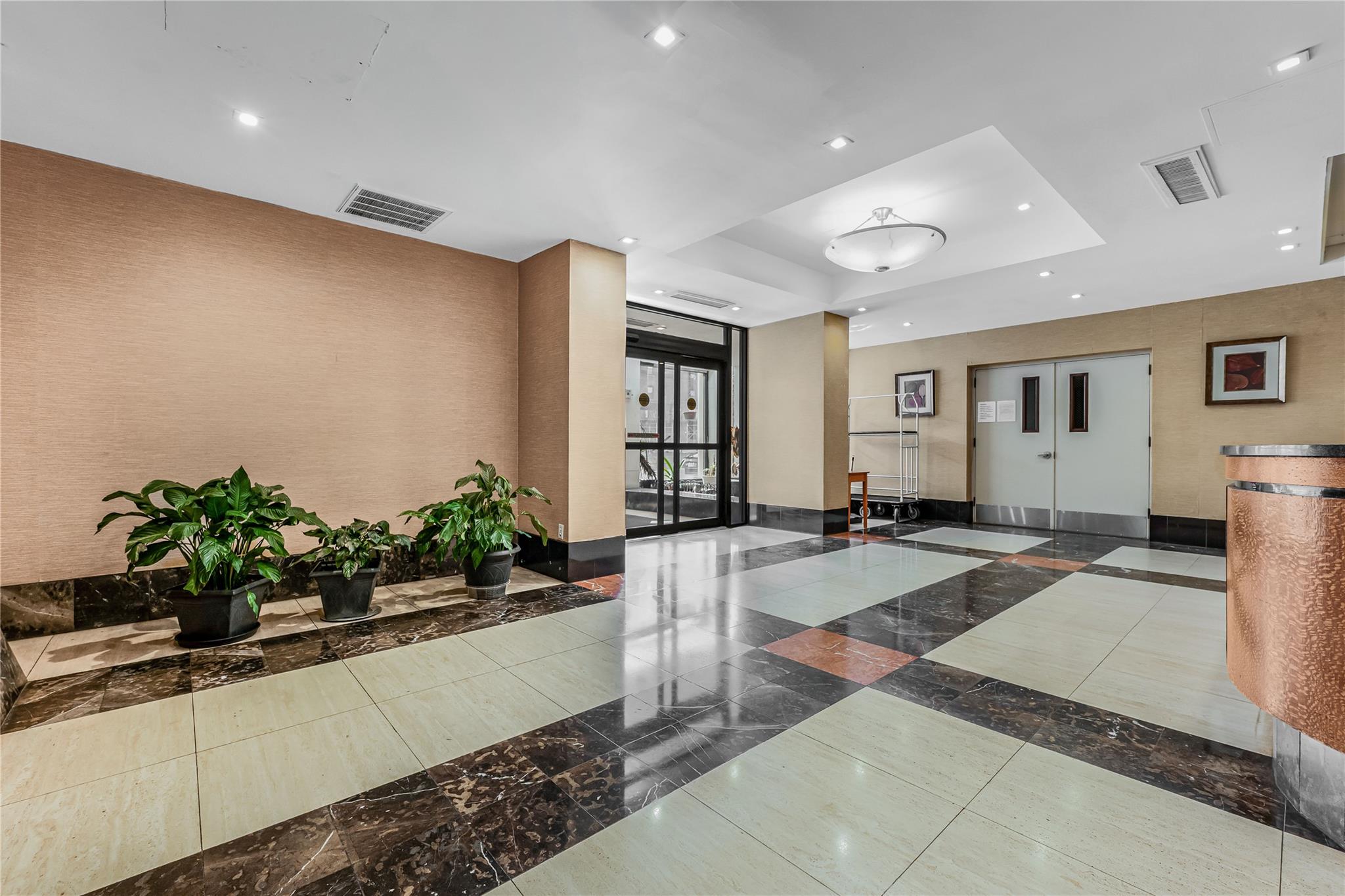 118-17 Union Turnpike #5C, New York, New York image 15