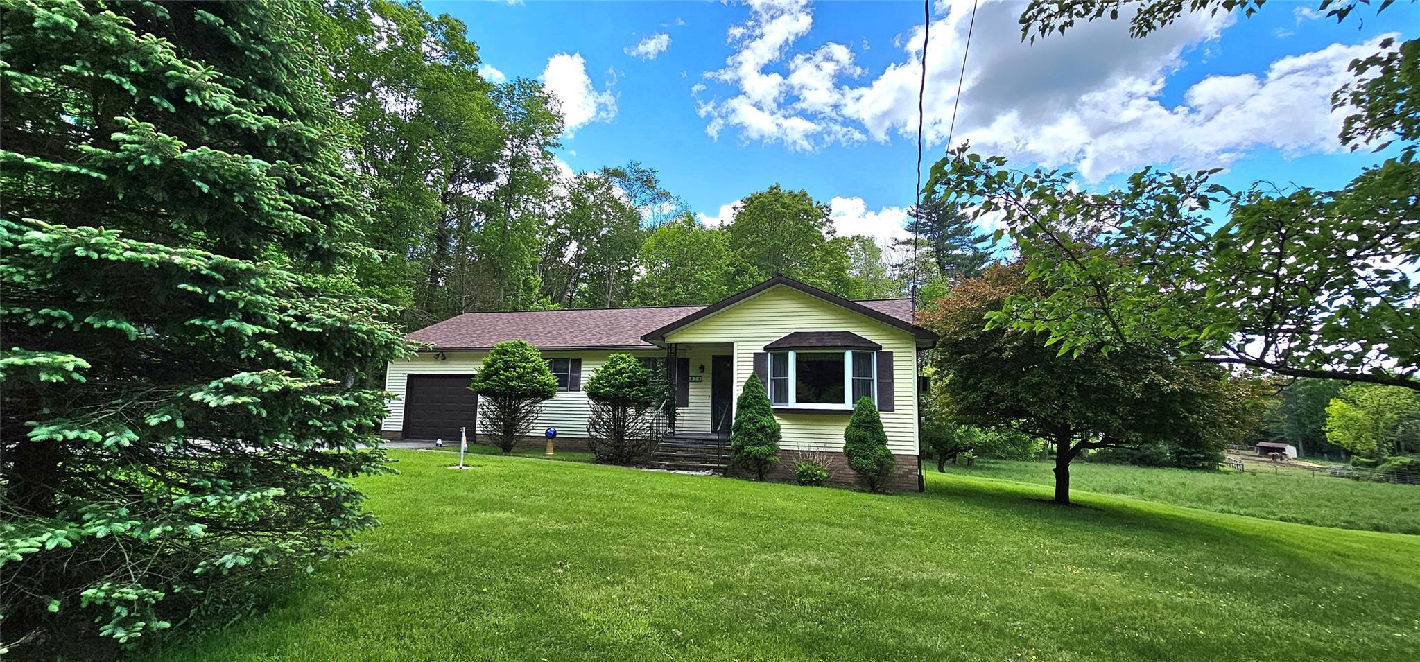 24 Buff Road, Lake Huntington, New York image 1