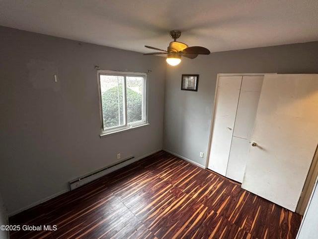 1201 Old Country Road