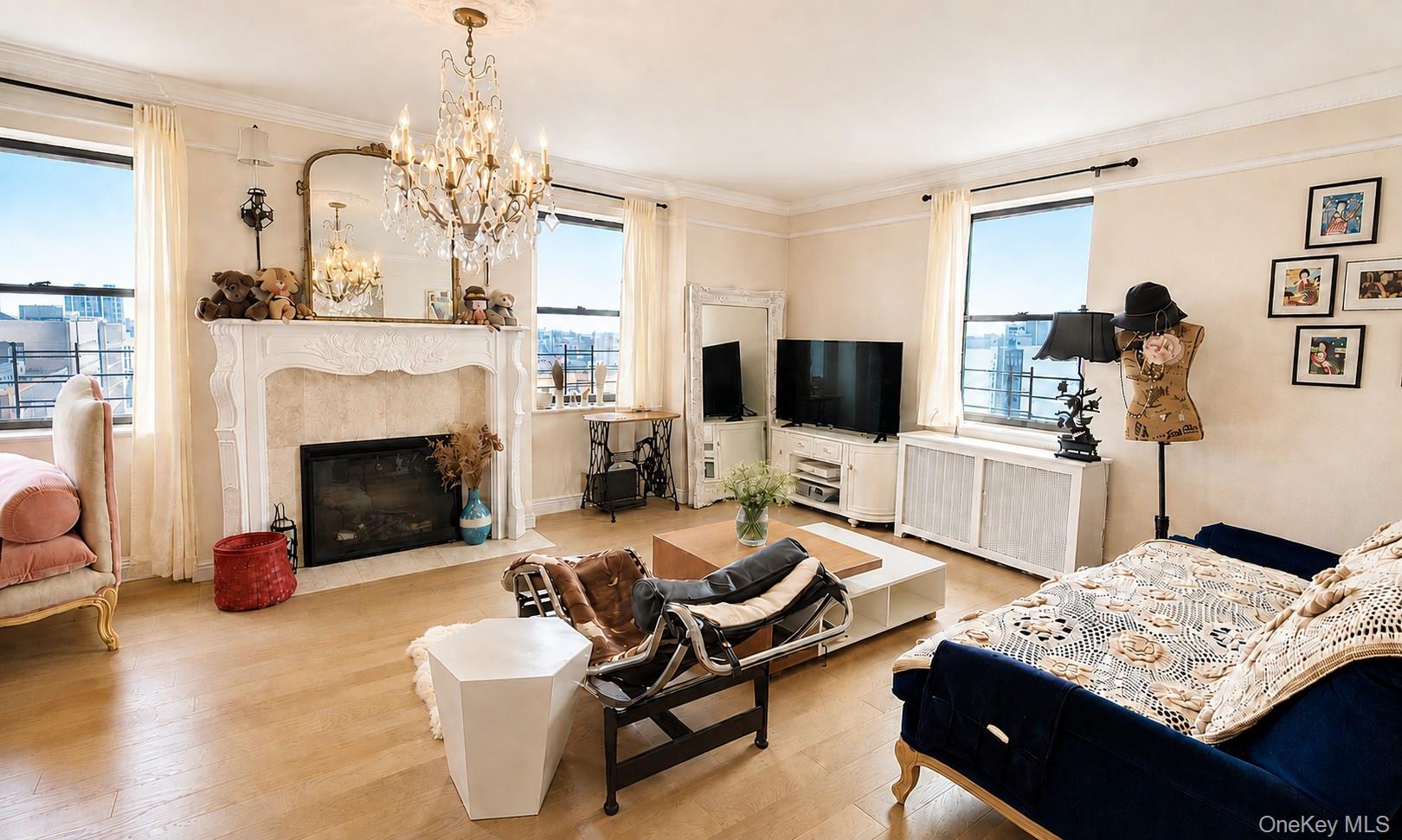 49 E 96th Street 16B