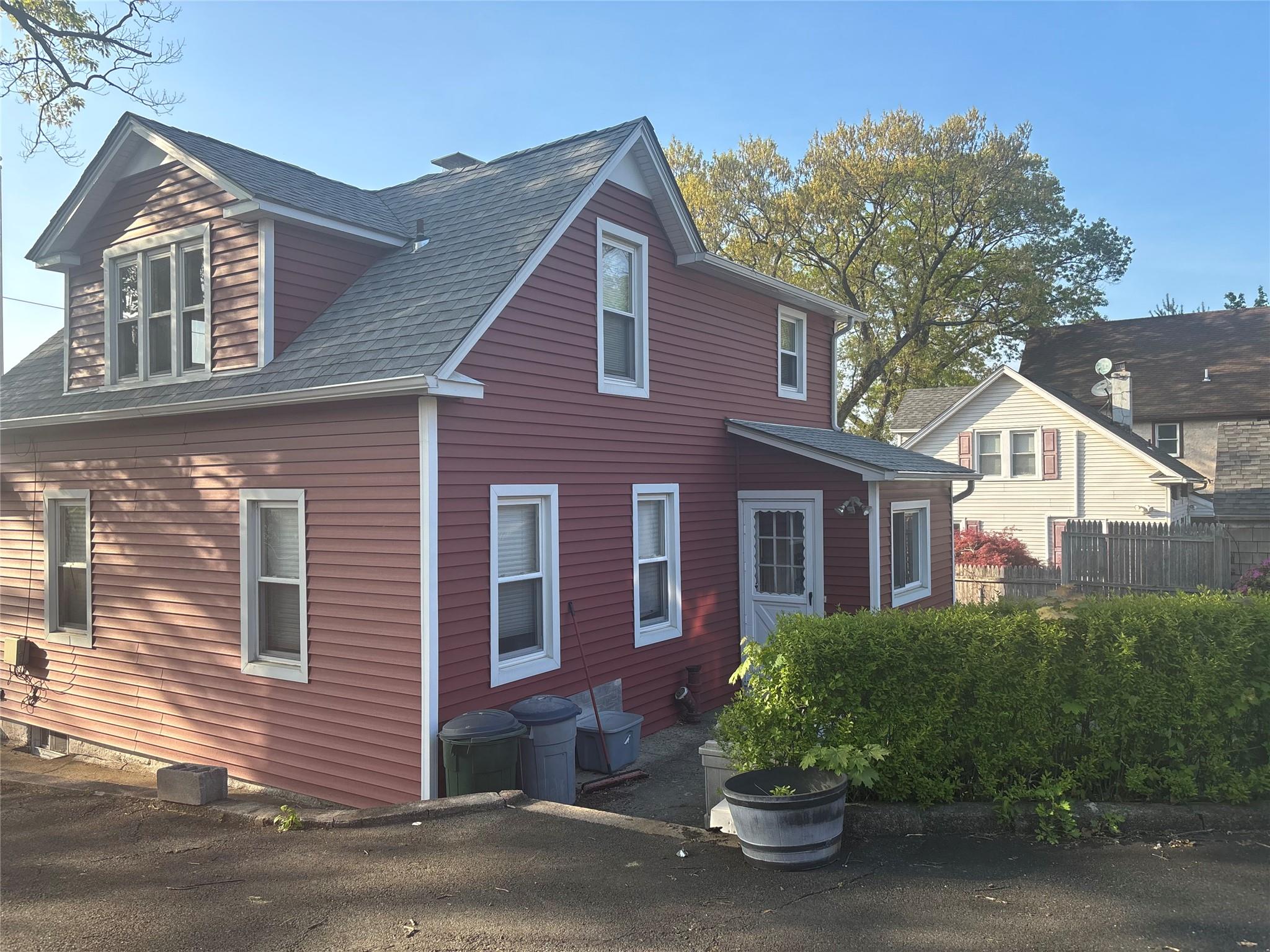 28 N Goodwin Avenue, Elmsford, New York image 3