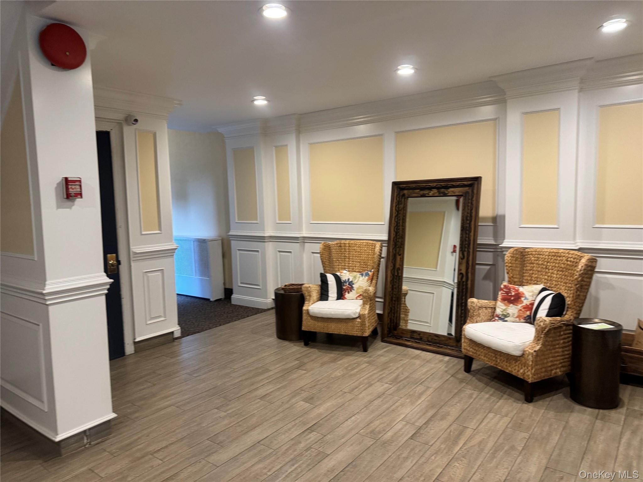 222 7th Street 2B