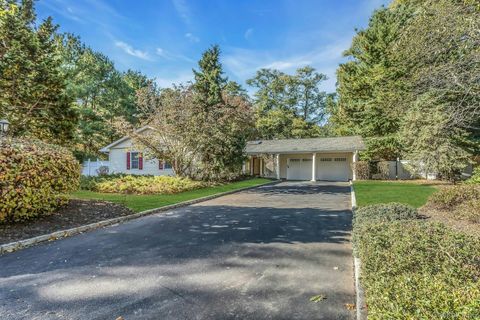 3 Driftwood East Setauket NY 11733