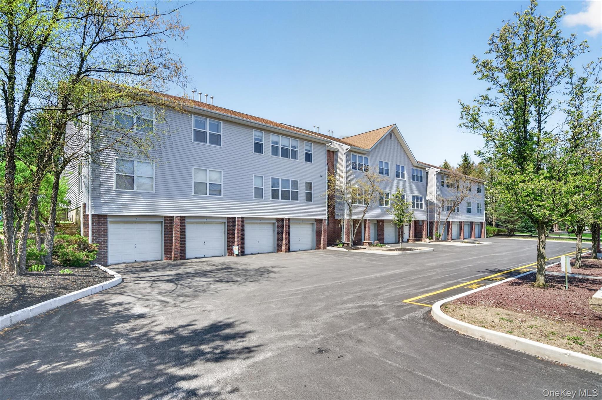 66 Deer Ct Drive