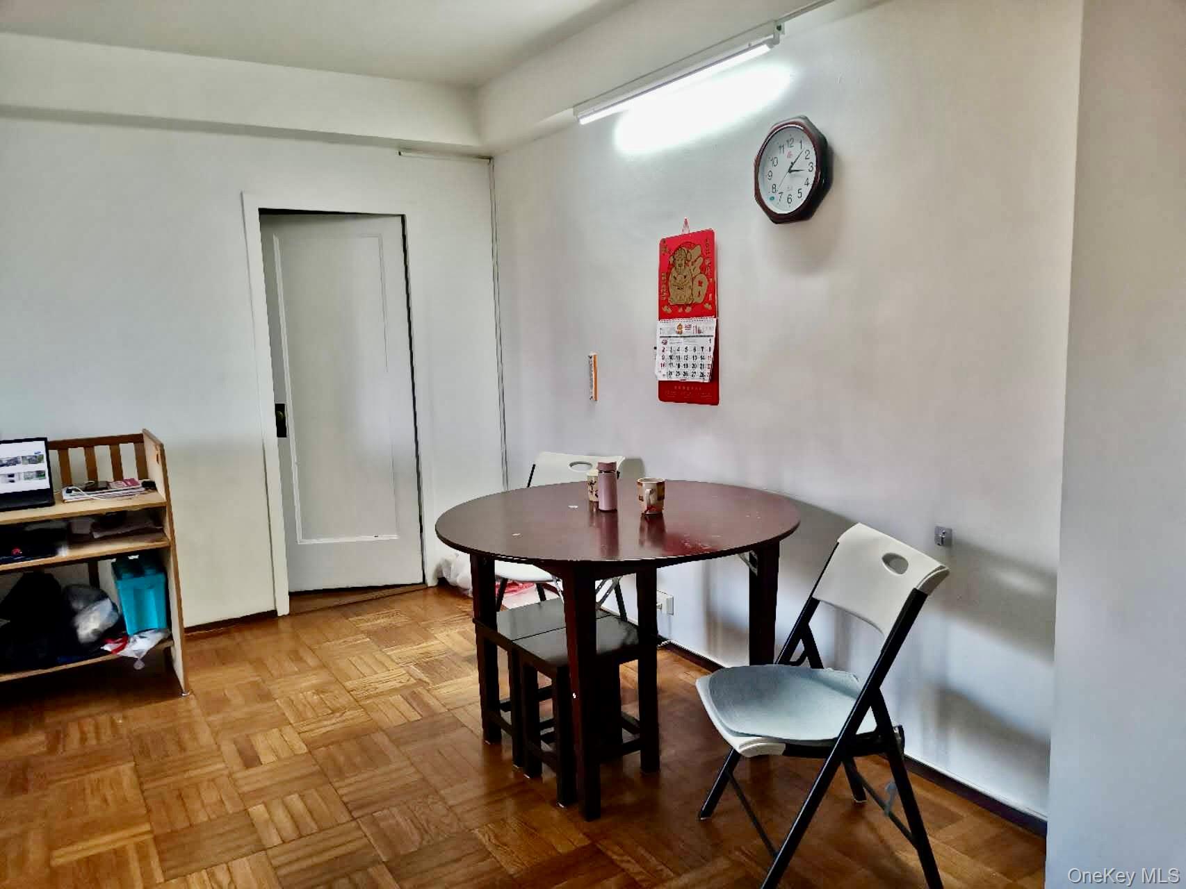 1604 Metropolitan Avenue 8F