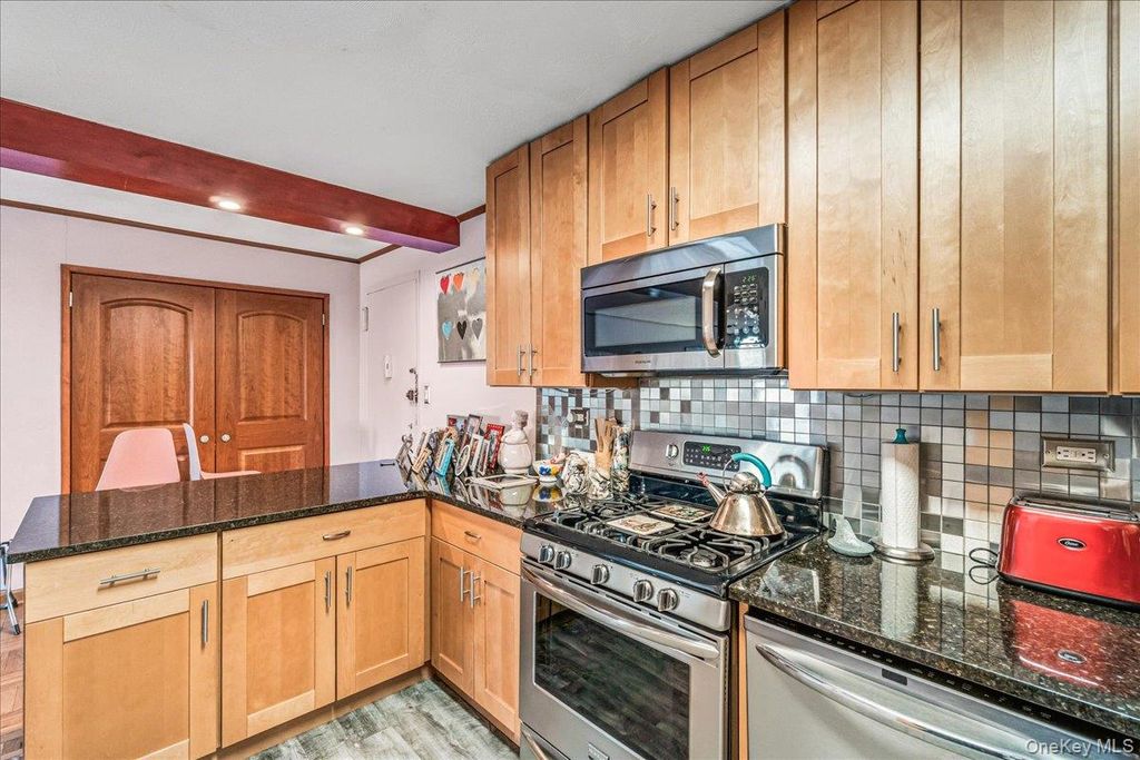 Photo of 18-15 215th Street #2A, Bayside, NY 11360 (MLS # 966870)