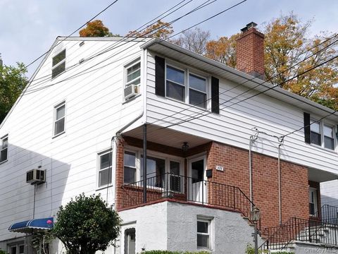 Multifamily For Sale - 423 Parkview Avenue<br/> Yonkers, NY 10710