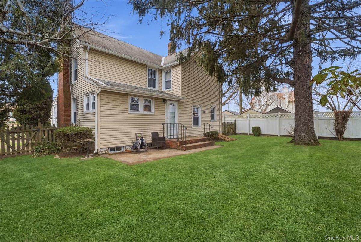 2097 Washington Avenue