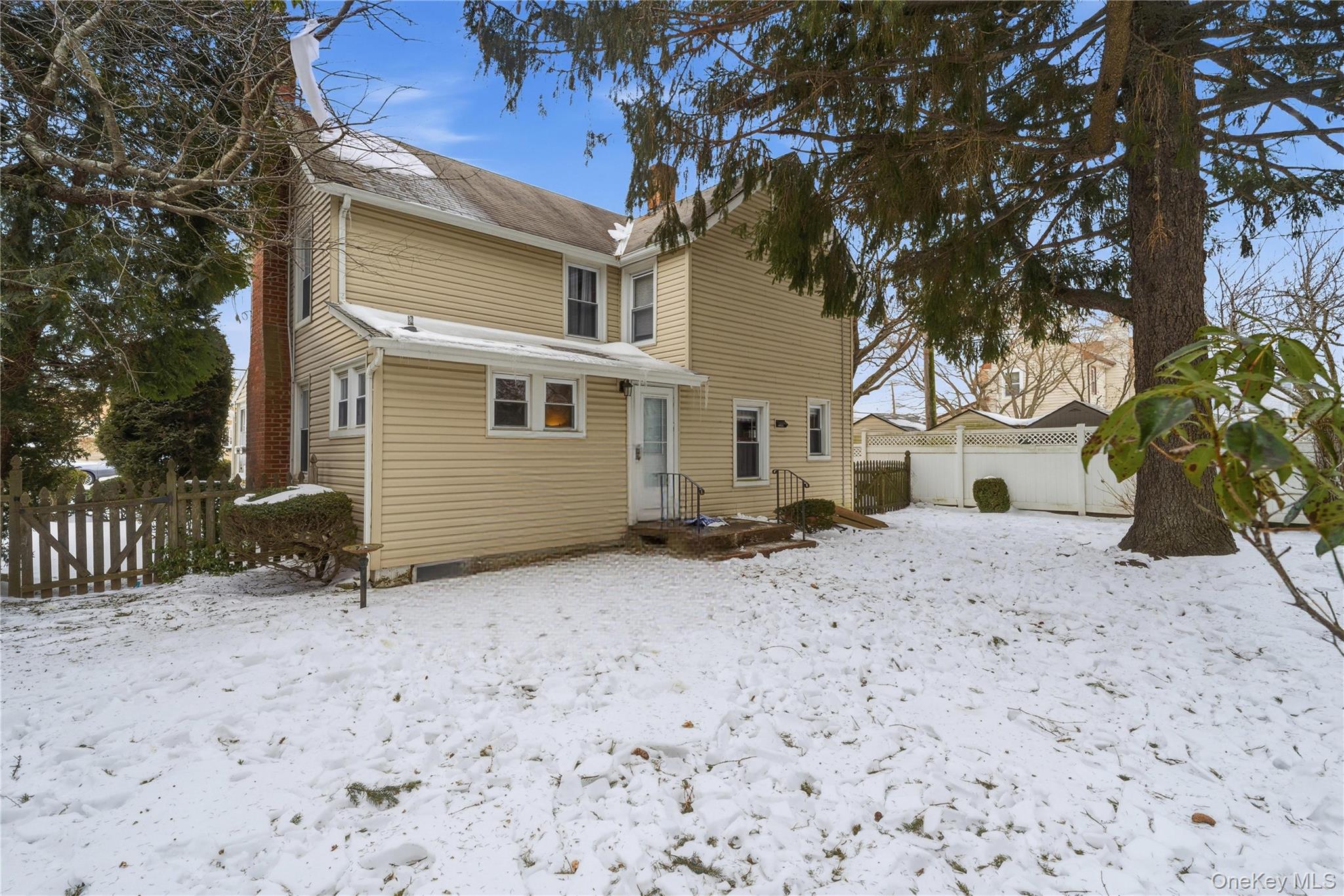 2097 Washington Avenue