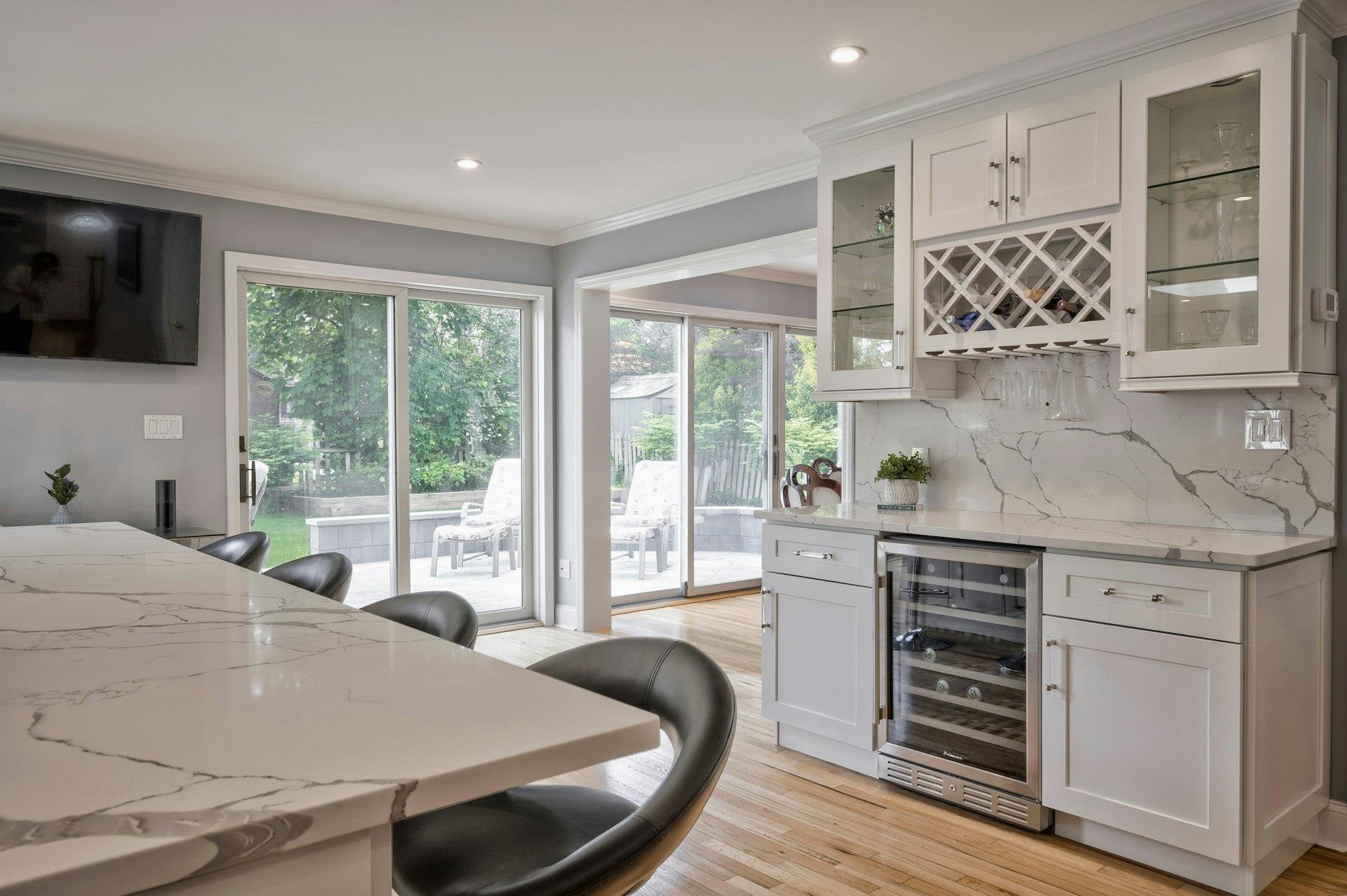 16 Andover Lane, Manhasset, New York image 17