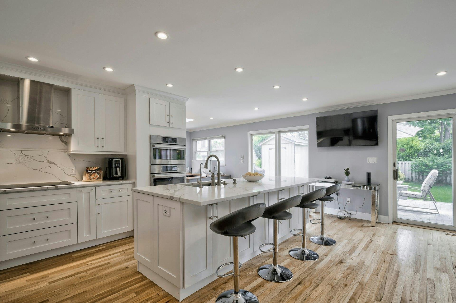 16 Andover Lane, Manhasset, New York image 16