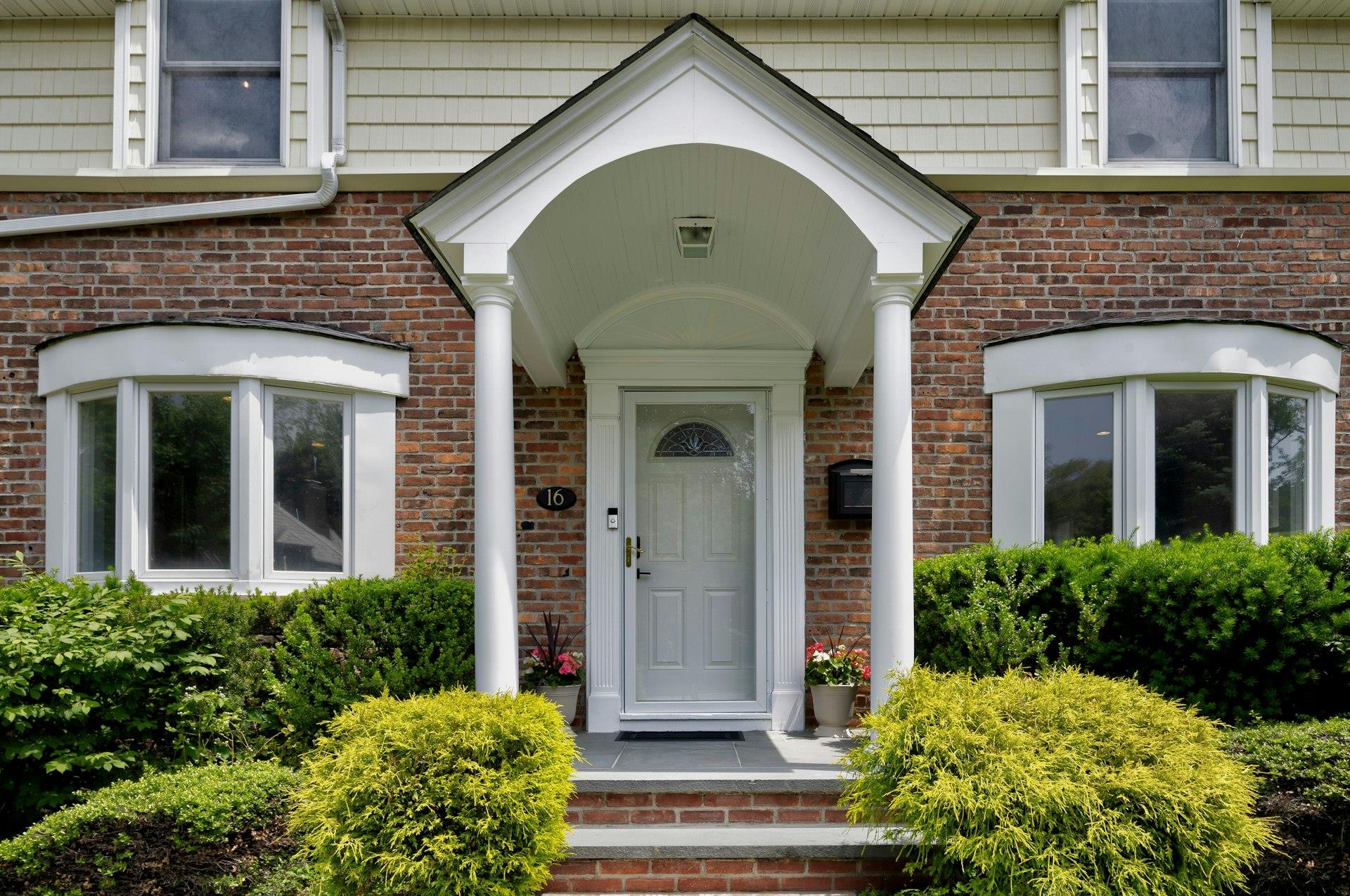 16 Andover Lane