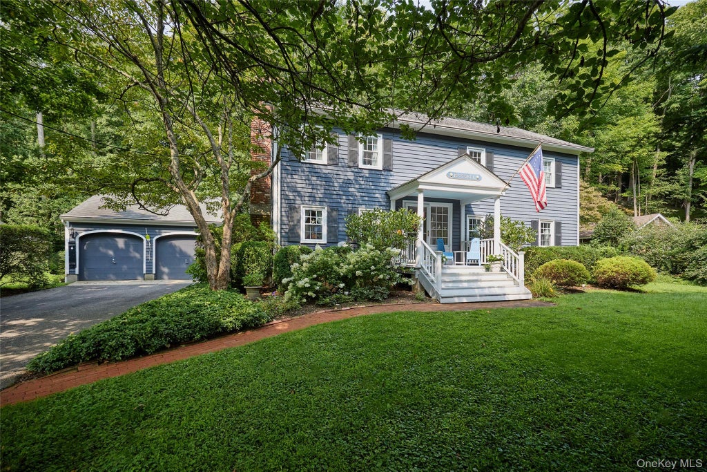 Photo of 30 Main Street, South Salem, NY 10590 (MLS # 1037013)