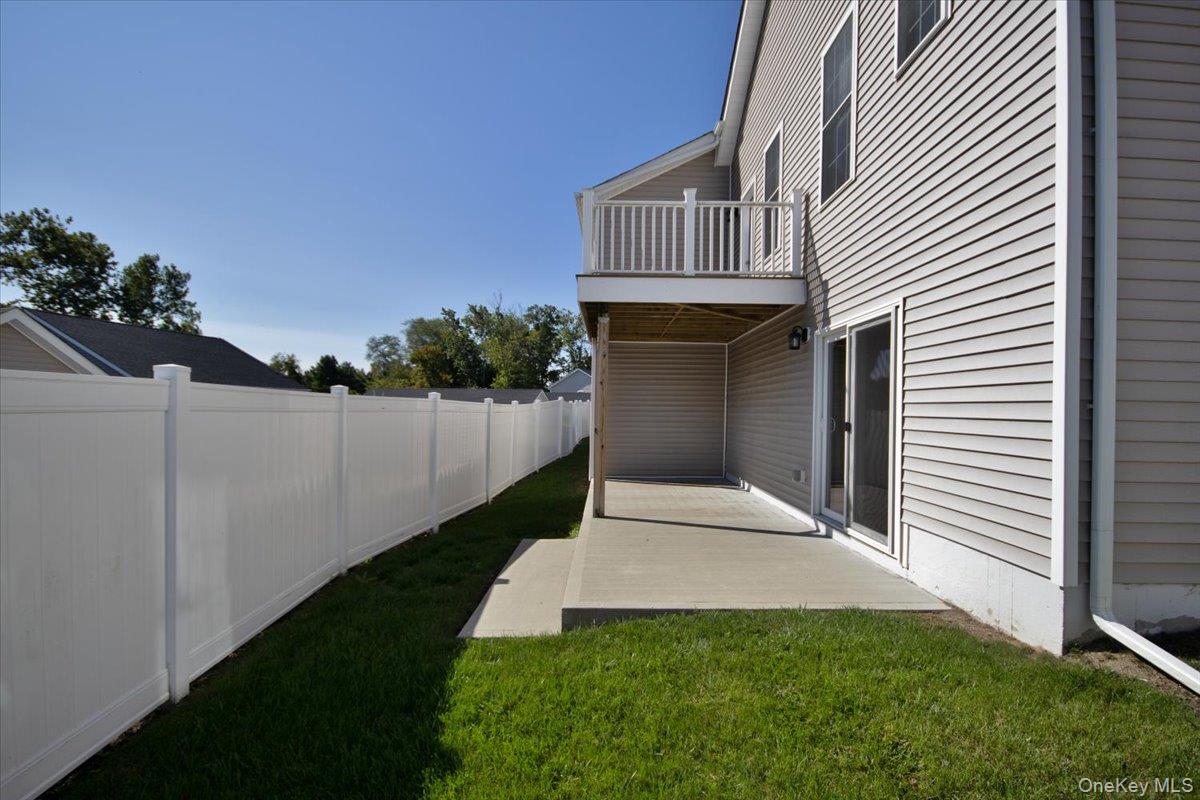 Highland, New York 12528, United States, 3 Bedrooms Bedrooms, ,3 BathroomsBathrooms,Residential,Active,209974