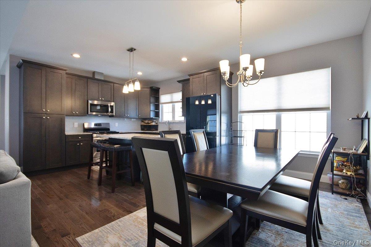 Highland, New York 12528, United States, 3 Bedrooms Bedrooms, ,3 BathroomsBathrooms,Residential,Active,209974