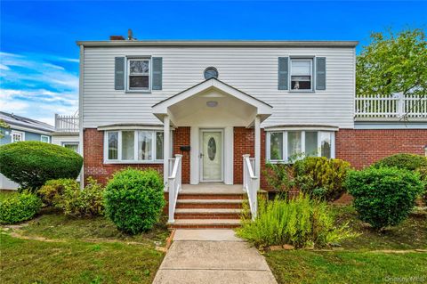 Photo of 28 Elizabeth Avenue, Hempstead, NY 11550 (MLS # 923066)