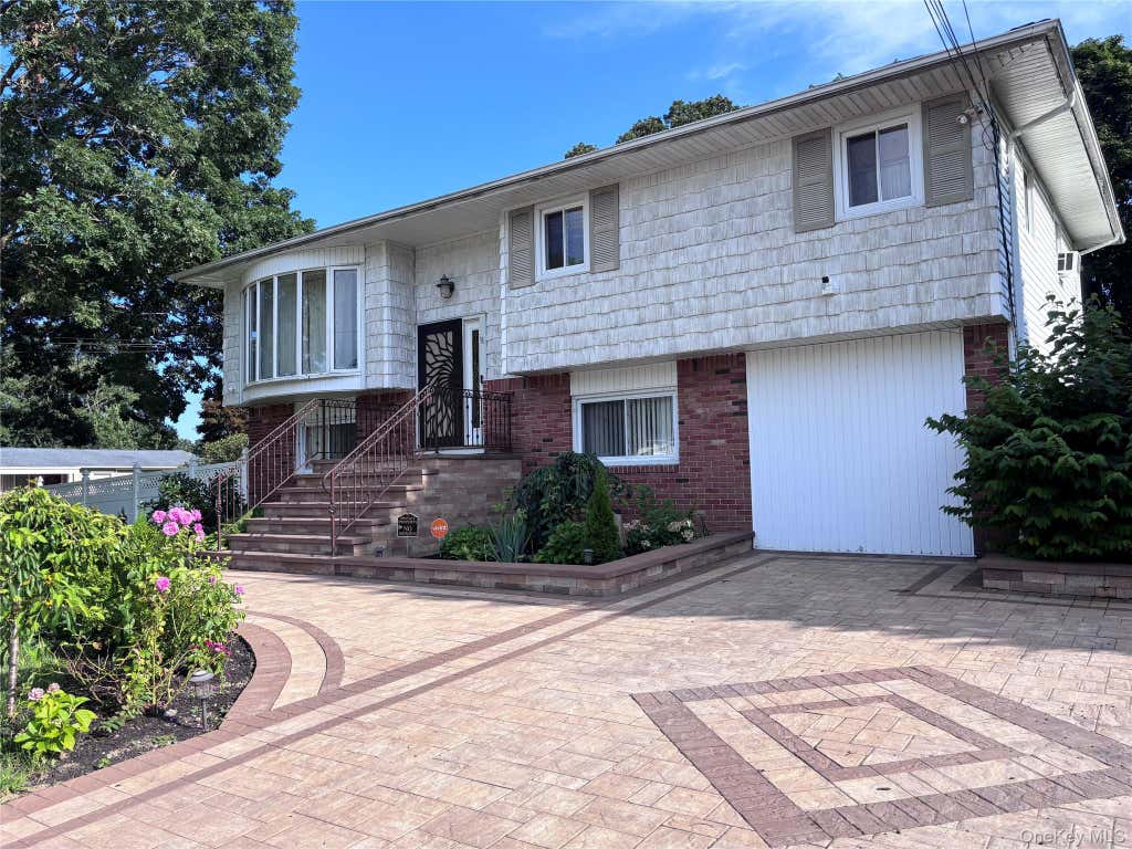Photo of Amityville, NY 11701 (MLS # 1038667)