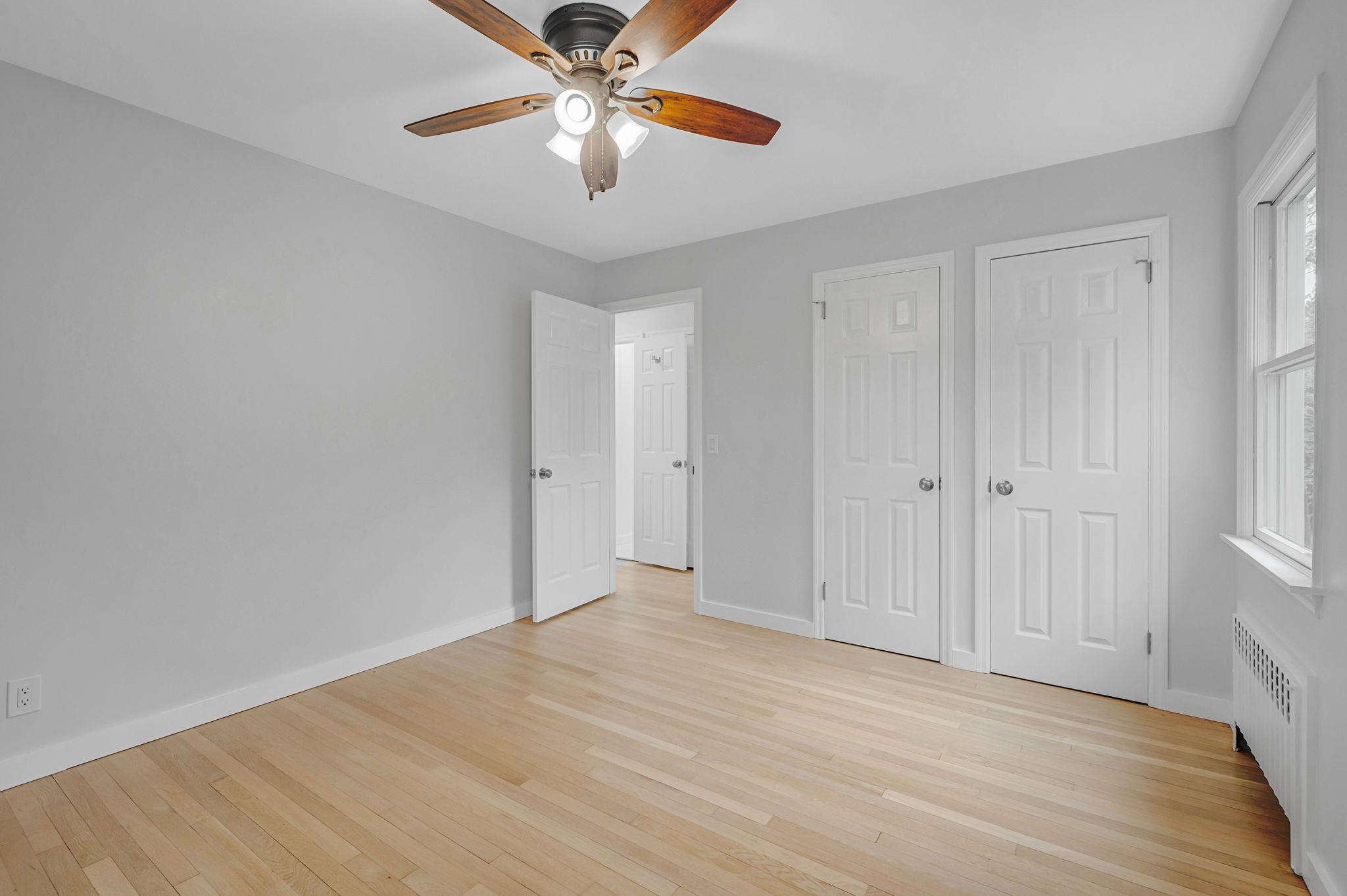 30 Millbrook Lane, Riverhead, New York image 12