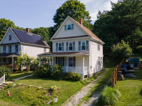 Photo of 3 2nd Street, Unionville, NY 10988 (MLS # 1027423)