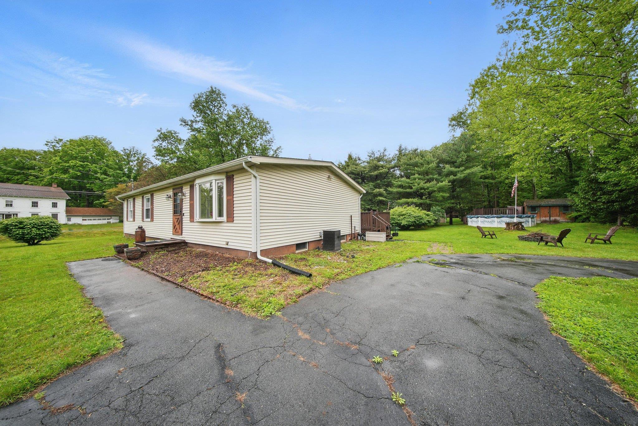 1 Schoolhouse Lane, Port Jervis, New York image 27