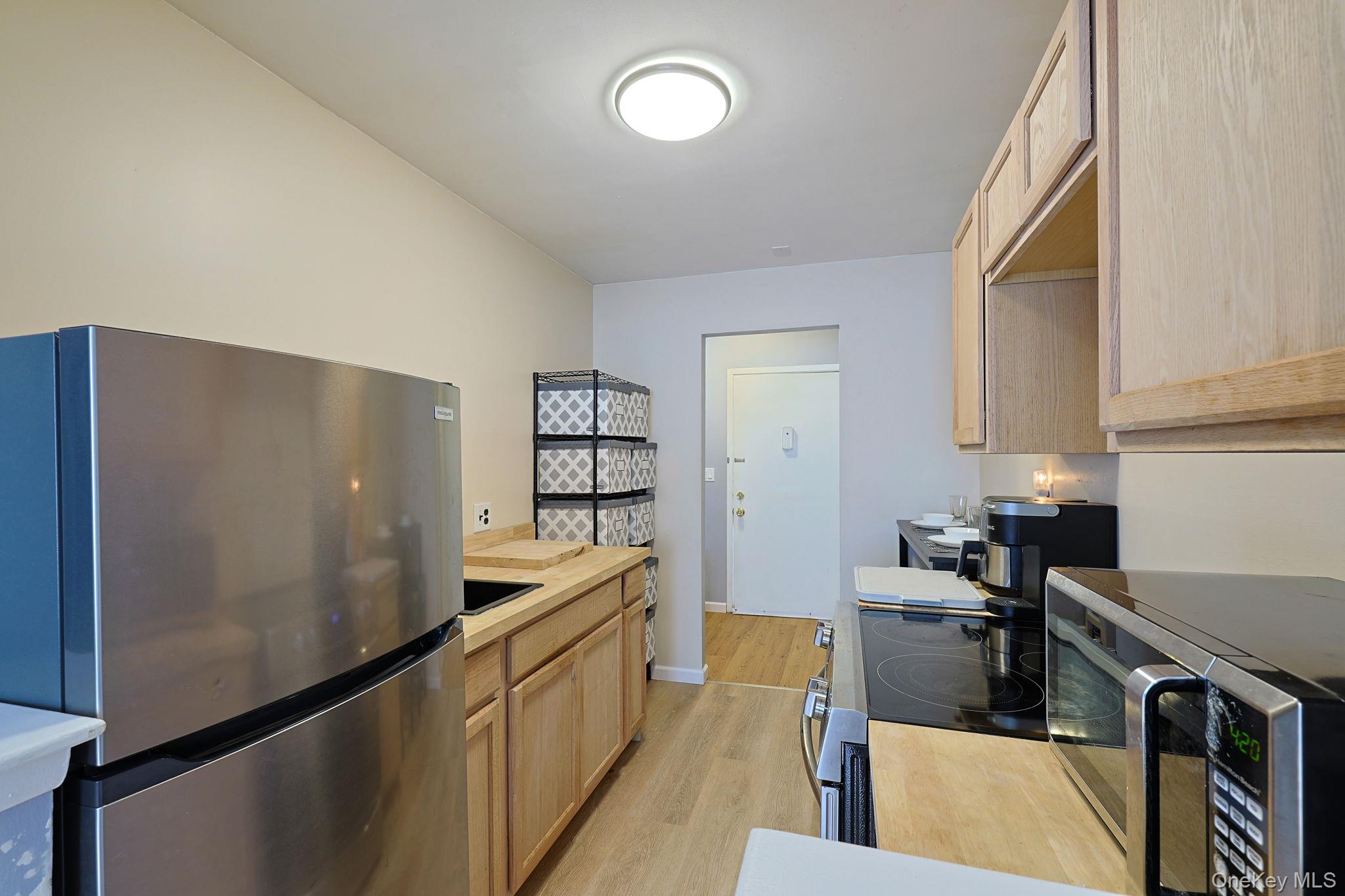 25 Village Park Drive 2F