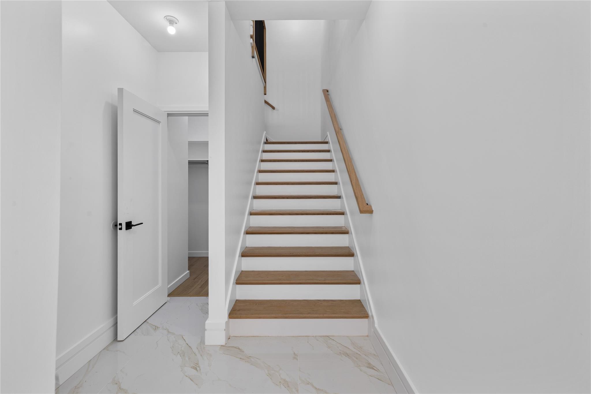 244 Blauvelt Road 213