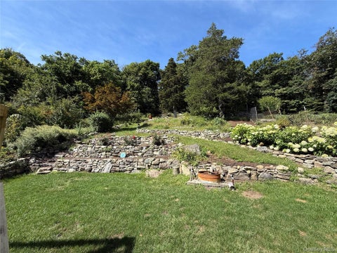Multifamily For Rent - 5 Bush Road<br/> Sloatsburg, NY 10974
