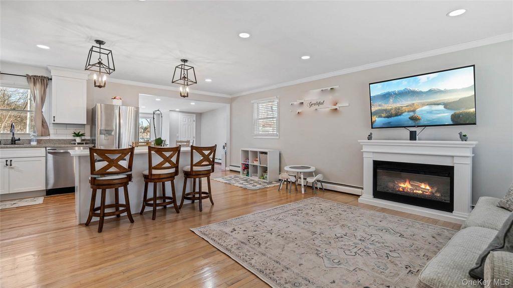 Photo of 144 Avenue A, Holbrook, NY 11741 (MLS # 956917)