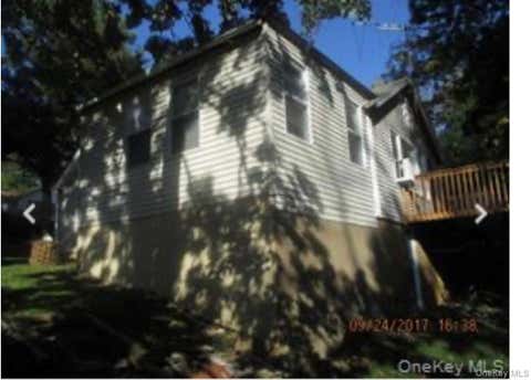 Photo of 37 Roosevelt Street, Wurtsboro, NY 12790 (MLS # 1005600)