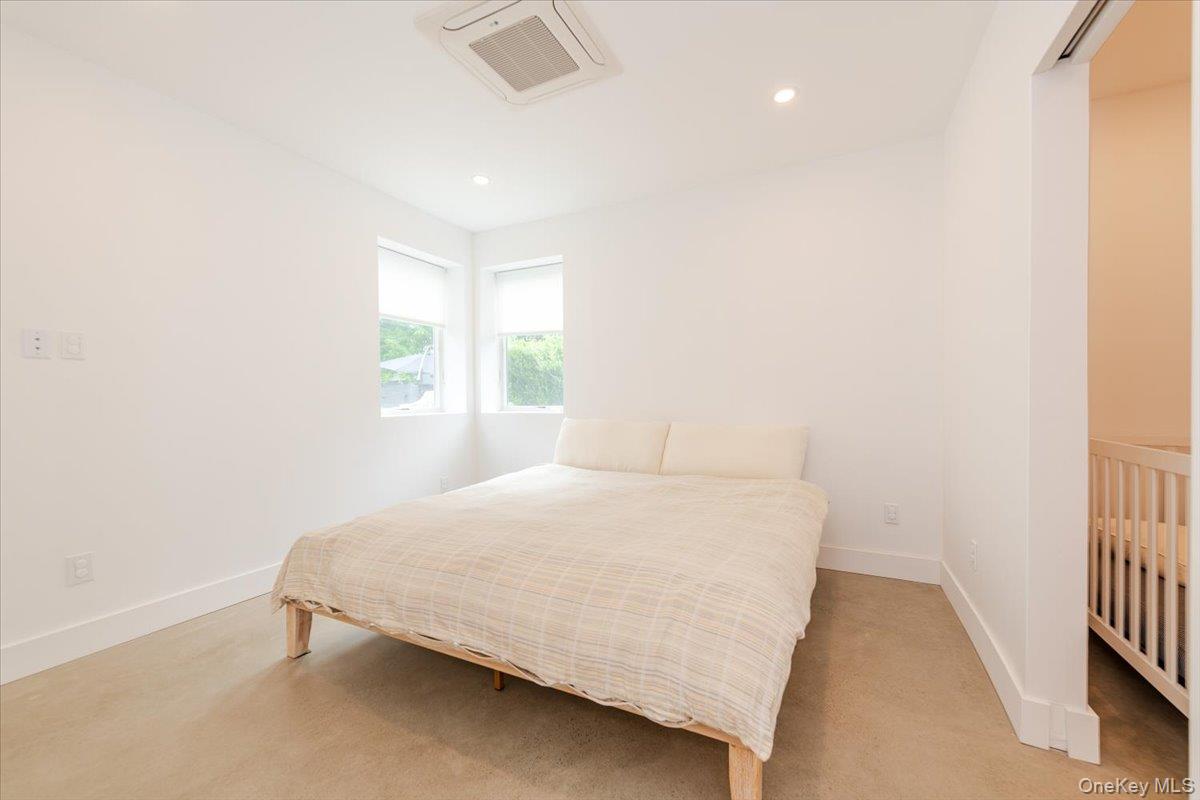 Atlantic Beach, New York 11509, United States, 4 Bedrooms Bedrooms, ,4 BathroomsBathrooms,Residential,Active,175196