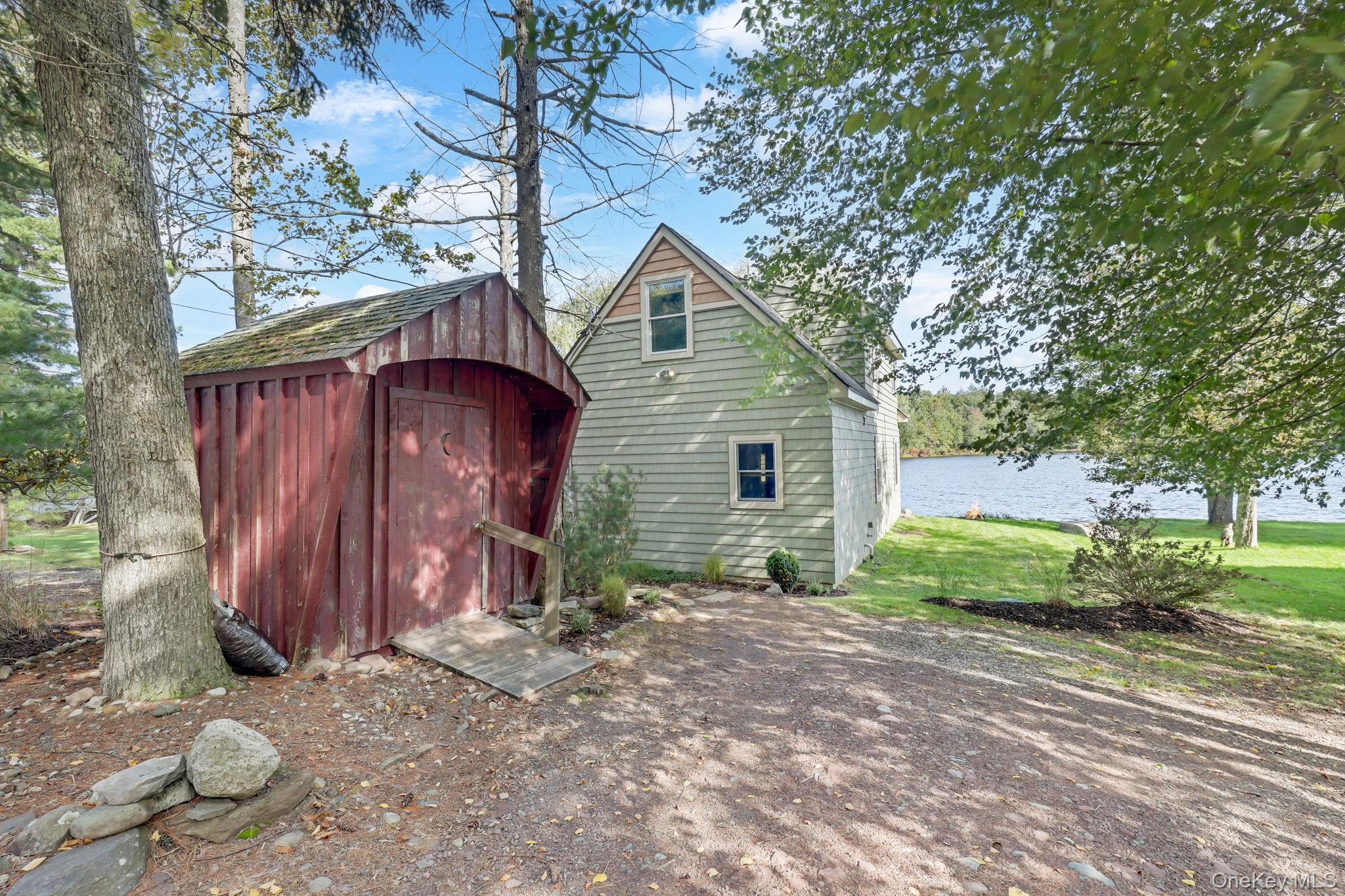 89 Beaver Lake Road