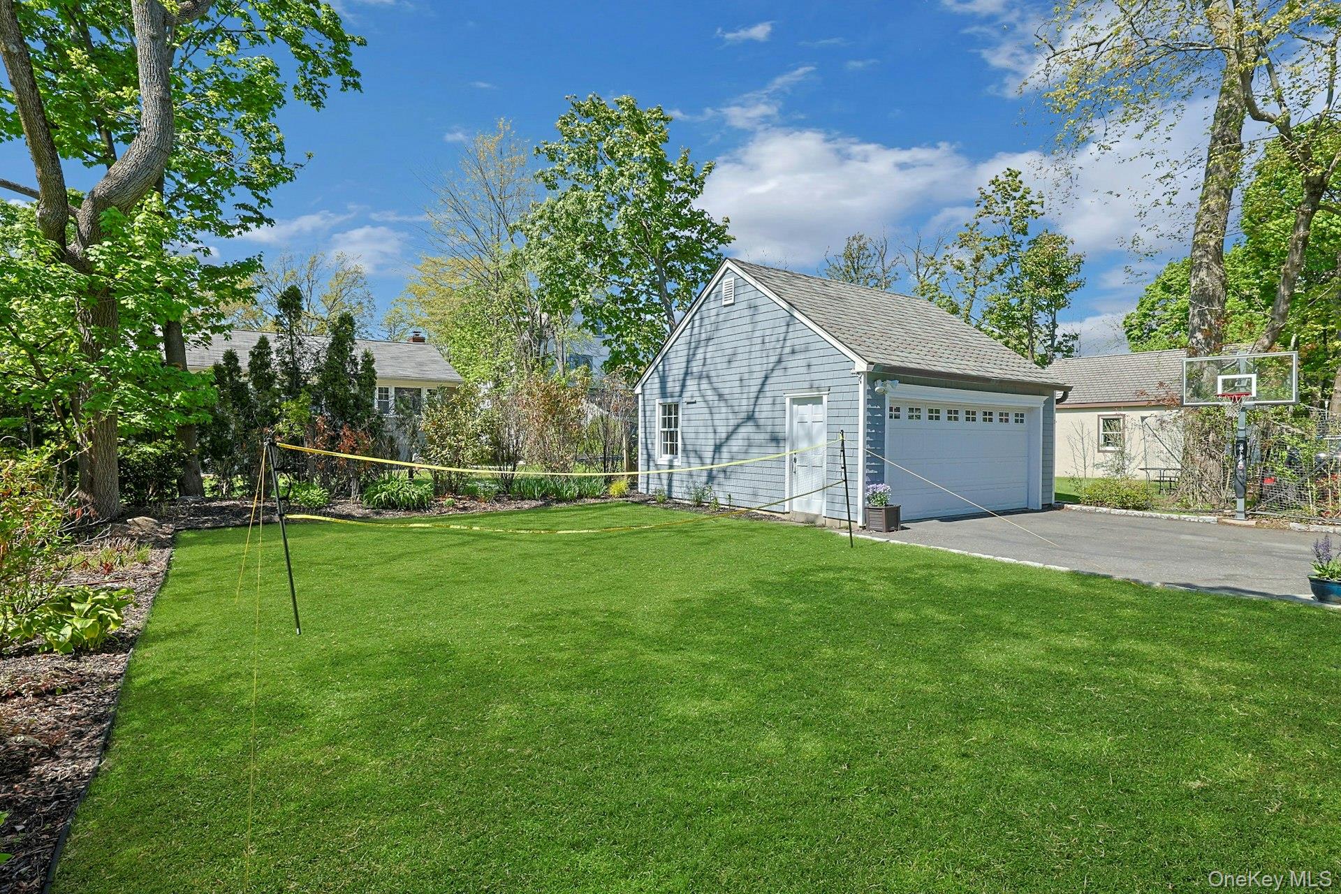 33 Lawrence Road