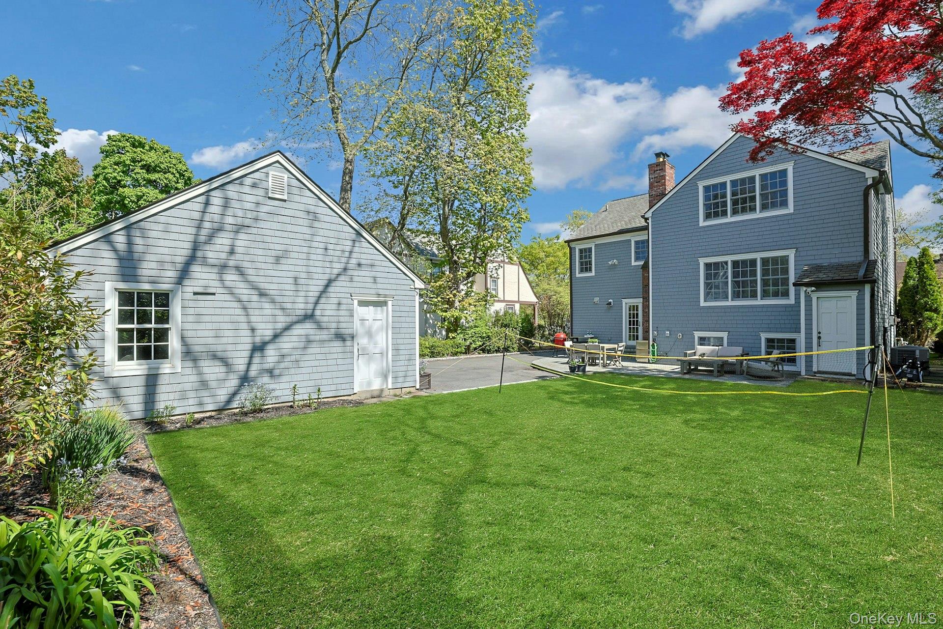 33 Lawrence Road