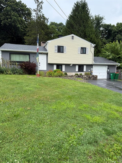 Homes For Rent - 55 Cumberland Road<br/> Fishkill, NY 12524