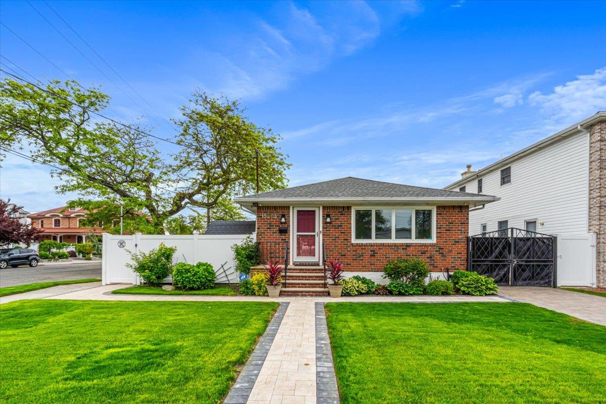 158-03 80th Street St, Howard Beach, New York image 29