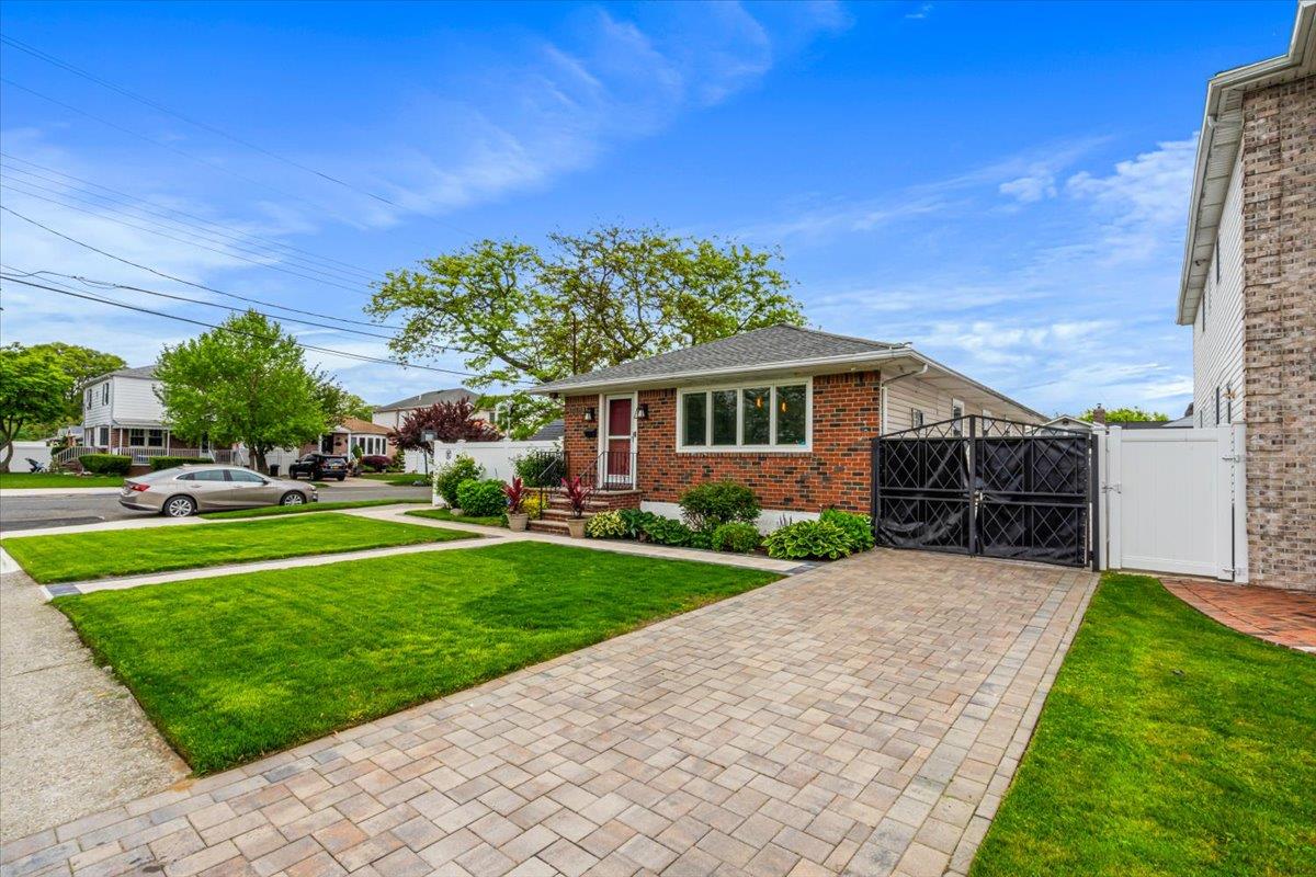 158-03 80th Street St, Howard Beach, New York image 30
