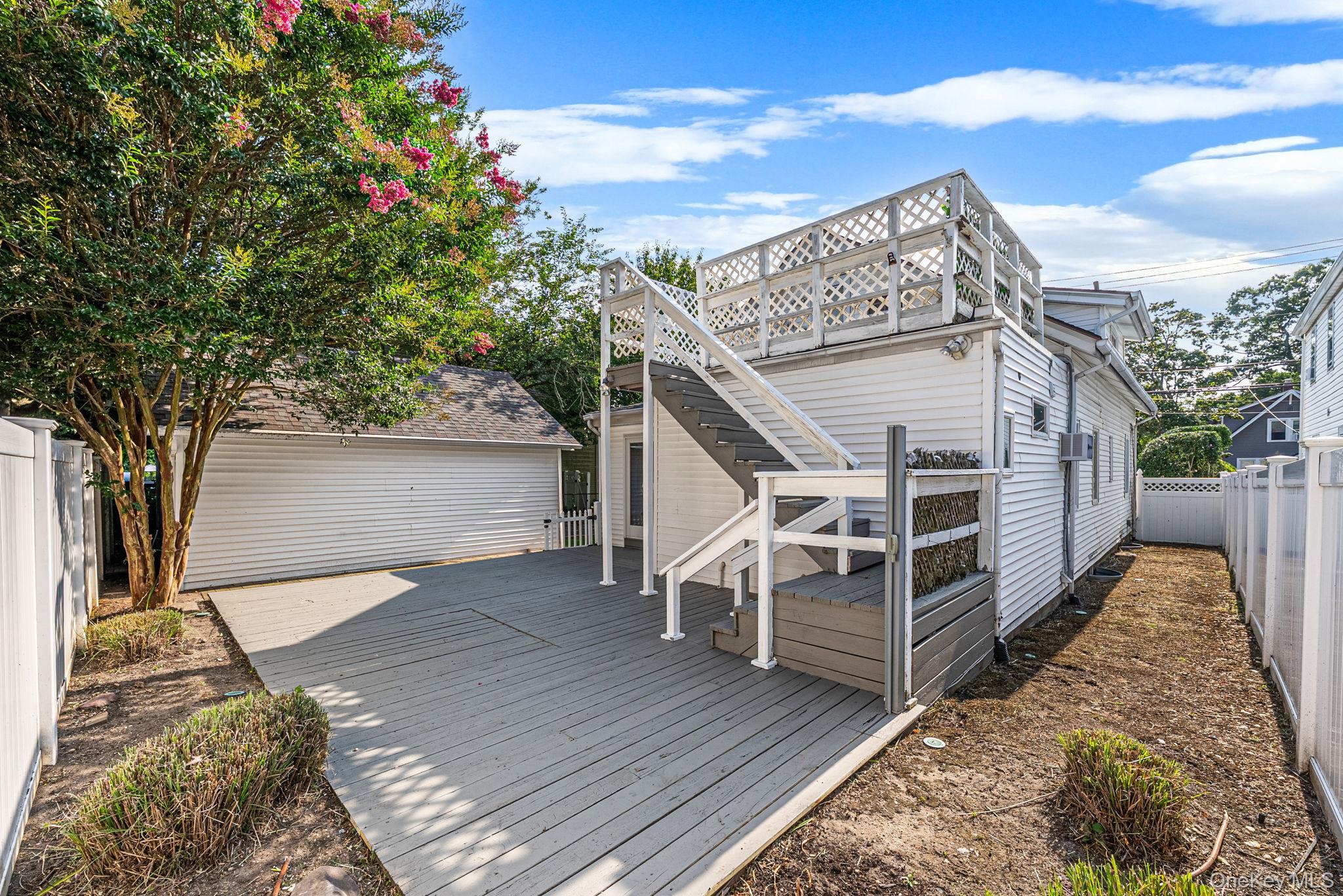 245 Greeley Avenue - Photo 4