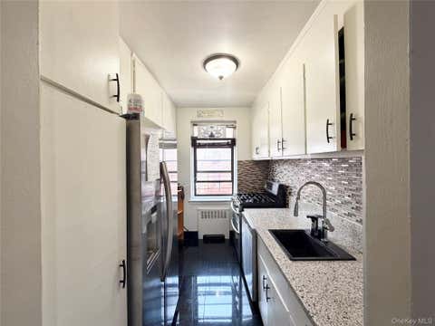 Homes For Sale - 32-42 89th Street #C605<br/> Queens County, East Elmhurst, NY 11369